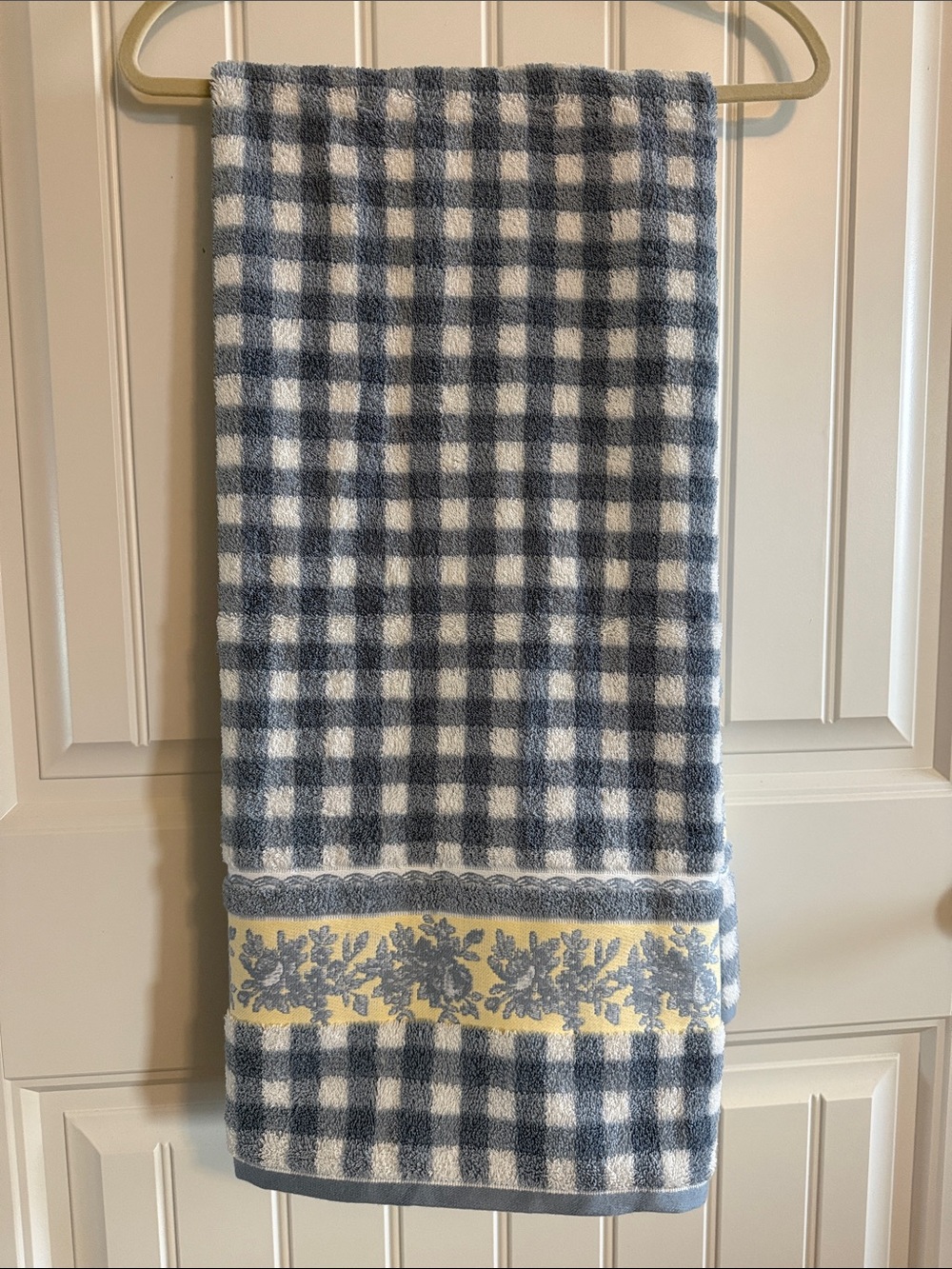 Classic Blue and White Check Cotton Bath Towel with Floral Trim